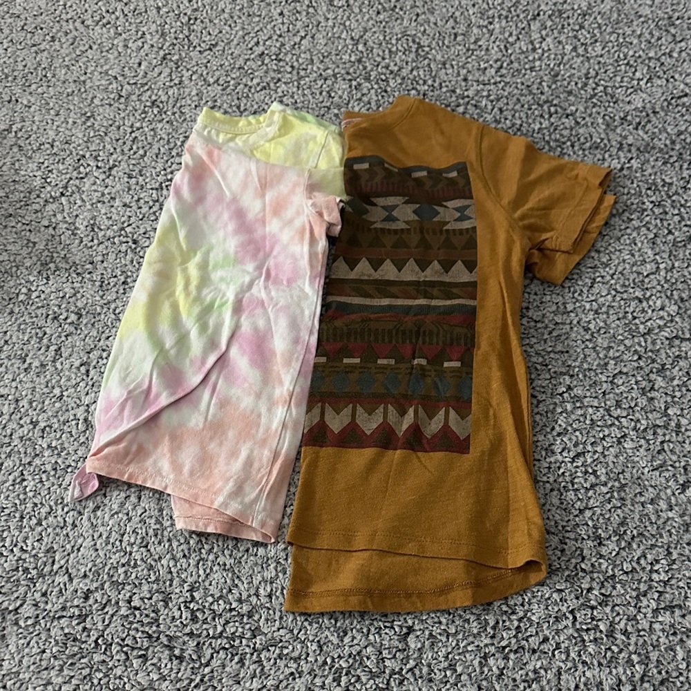 Kids Cropped Tie Dye Shirt + Western T-Shirt Bundle
